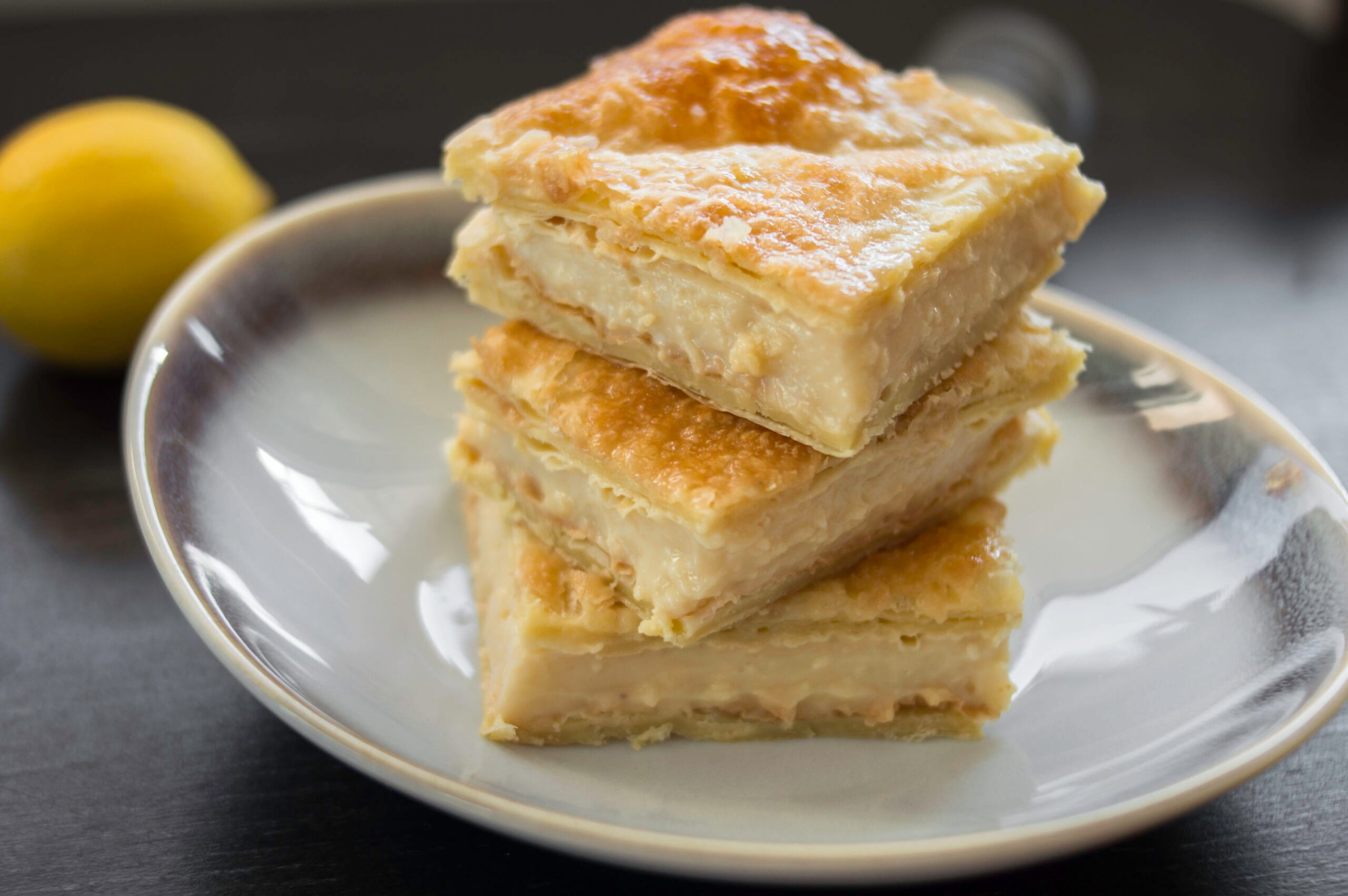 How to Make Lemon Milk Cream Bars – Easy, Creamy & Zesty!